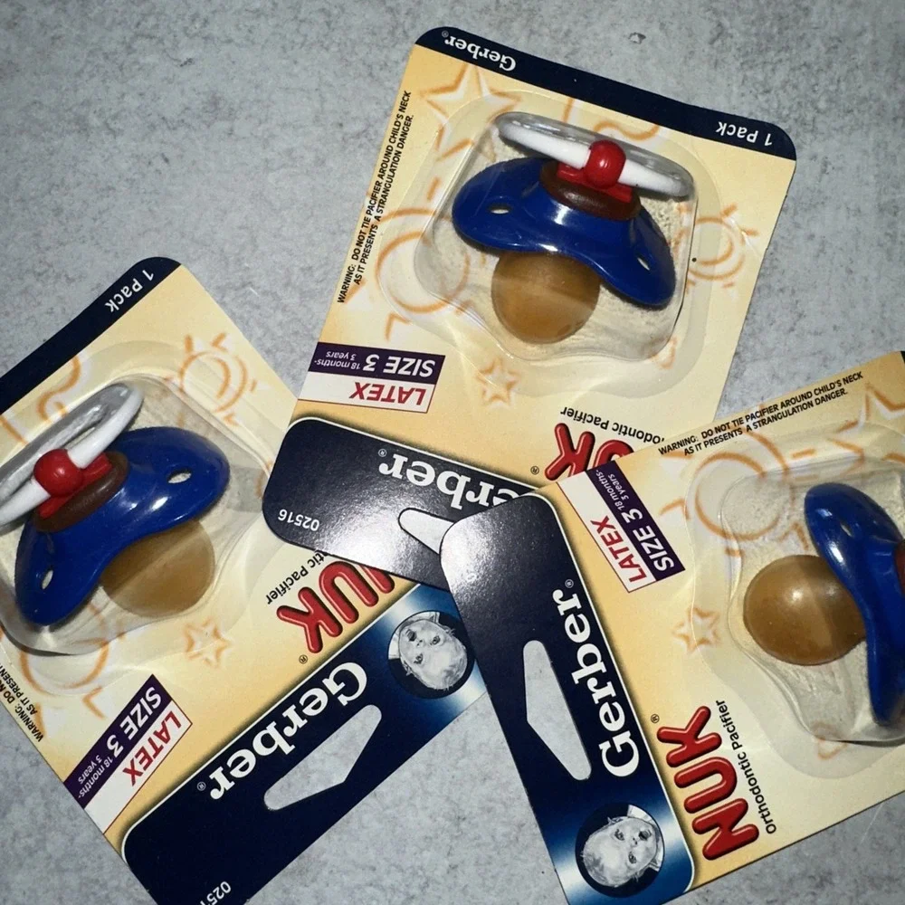 Gerber NUK Orthodontic Pacifiers Size 3 Toddler 18M+  3 Pack Rubber Latex Blie